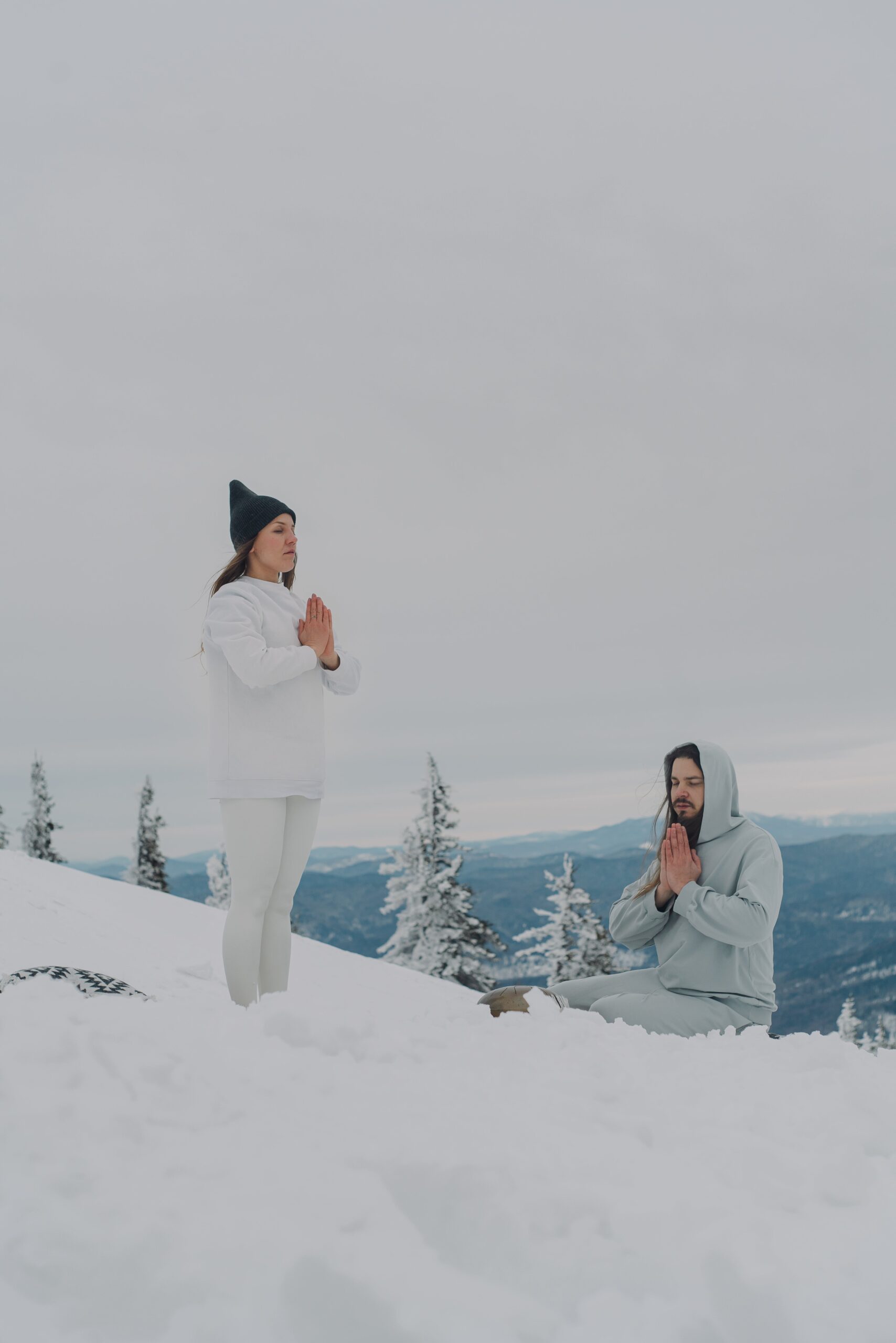Yoga asanas to overcome winter